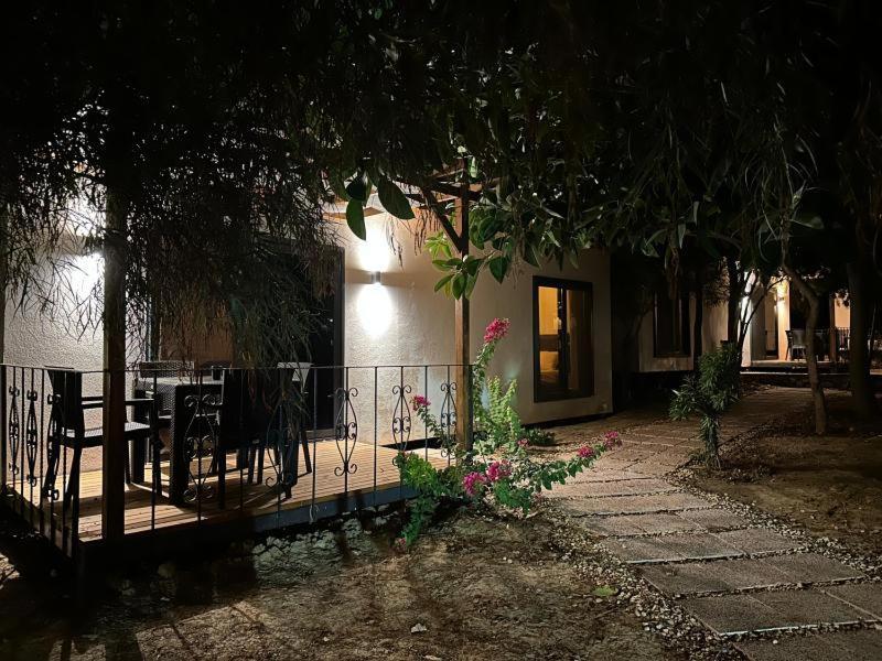 Erdemli Otelox Ayas Beach Bungalov מראה חיצוני תמונה