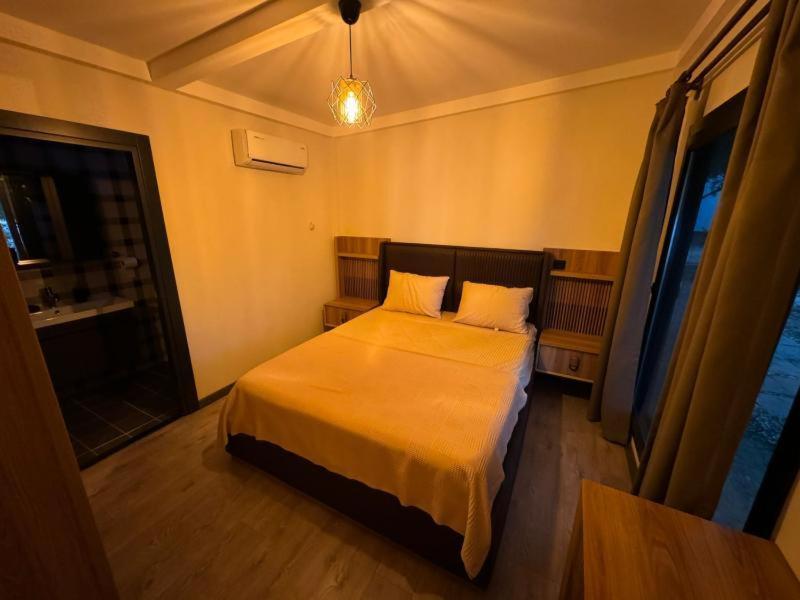 Erdemli Otelox Ayas Beach Bungalov מראה חיצוני תמונה